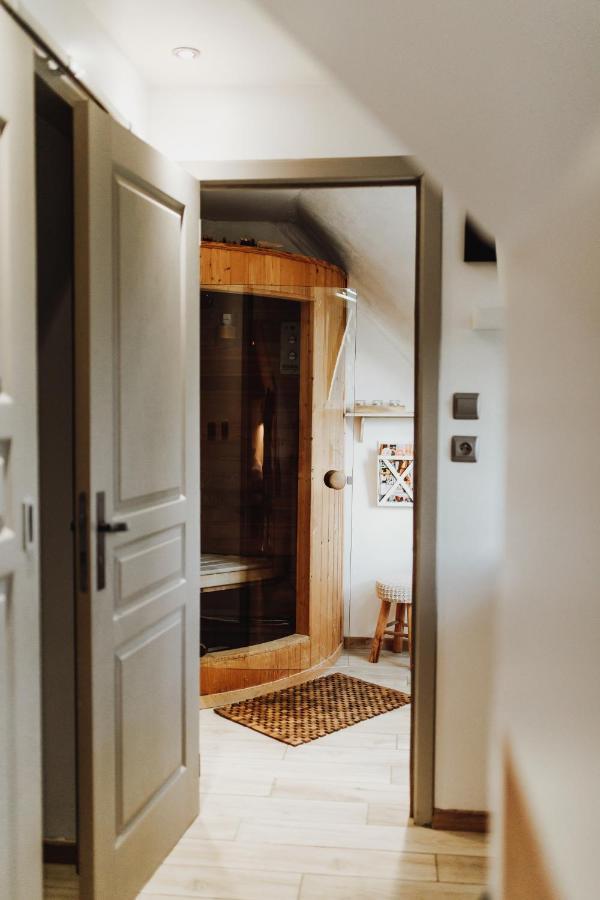 Chalet Scandinave Avec Sauna Ir - In The Woods Gesves Eksteriør bilde